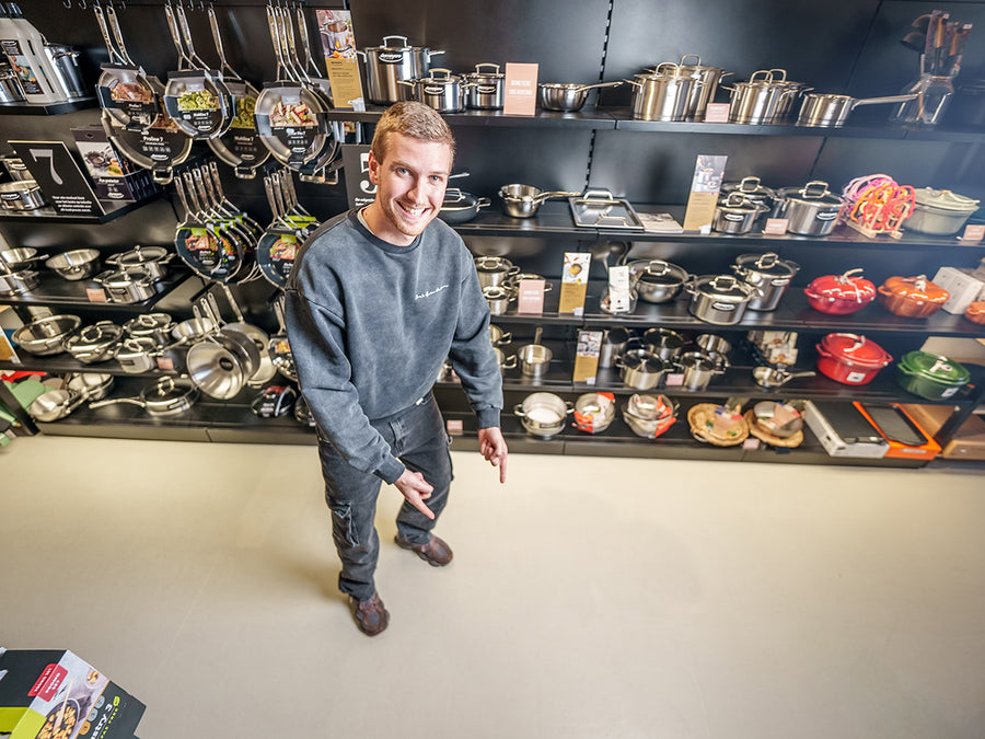 Winkelvloer van Kookgigant met Pro vloercoating in RAL 7035